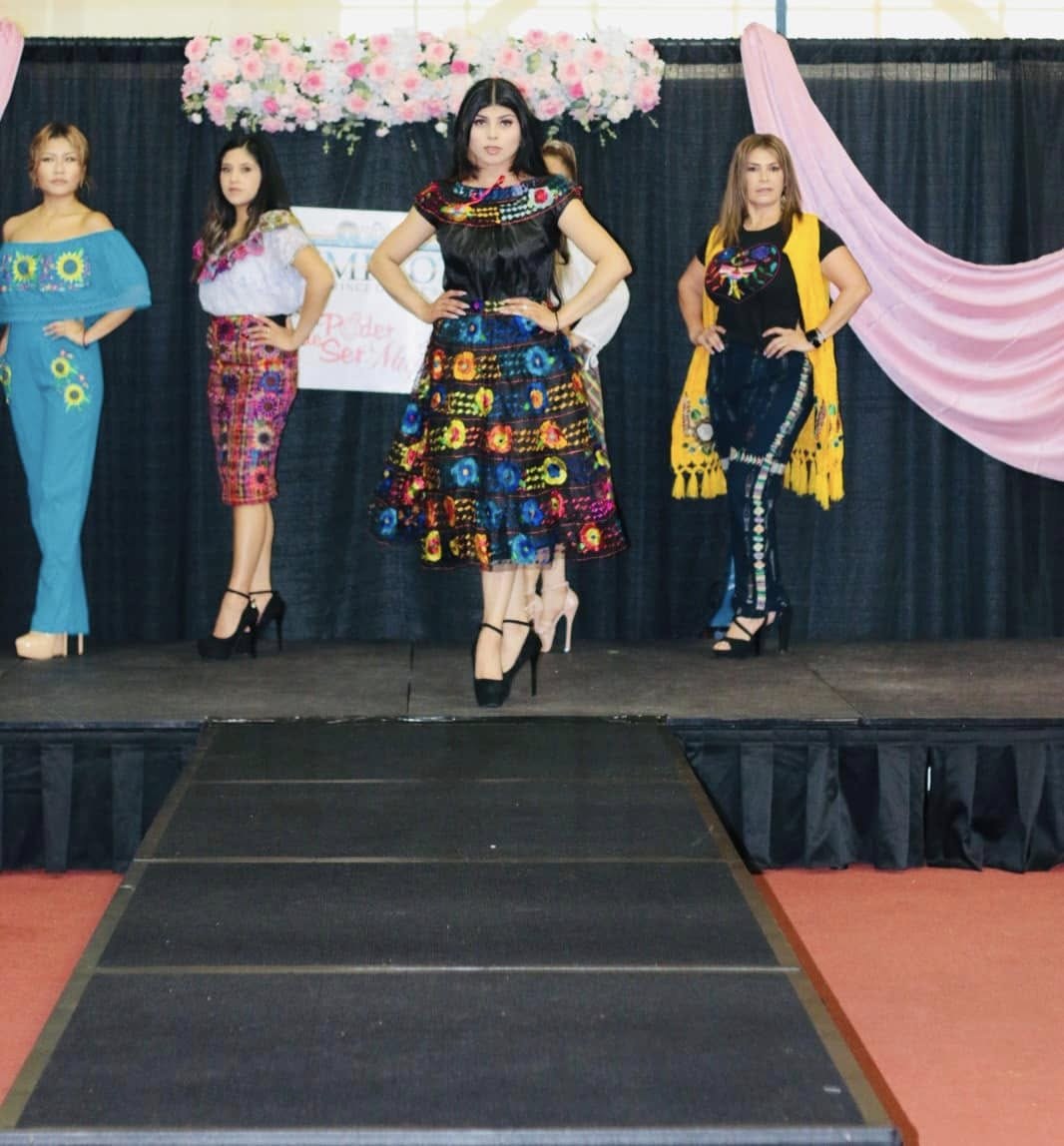 Desfile de moda Amy's Fashion Designer